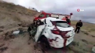 saglik ekibi -  Van’da feci trafik kazası: 3 ölü, 4 yaralı Videosu