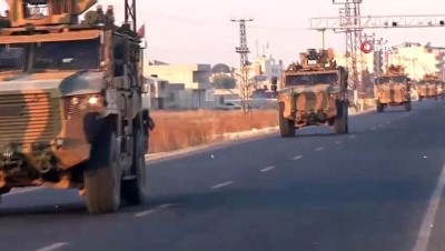 cakal -  Sınıra devriyeye giden askeri araçlar böyle görüntülendi  Videosu