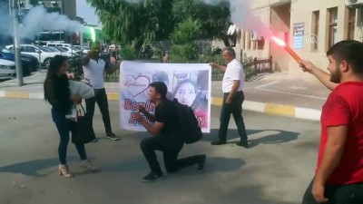 evlilik teklifi - Askerin sürpriz evlilik teklifine Iğdırlı gençlerden destek - IĞDIR  Videosu