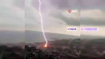 yildirim dustu - Trabzon’da yıldırım düşme anı kameraya yansıdı Videosu
