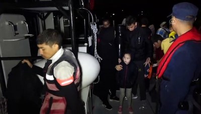 nani - 105 Düzensiz göçmen yakalandı - ÇANAKKALE  Videosu