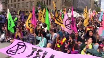 sivil itaatsizlik - Avustralya'da çevre aktivistlerinden işgal eylemleri (2) - MELBOURNE Videosu