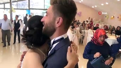 bizimkiler -  Japonya'da evlendiler, 6 yıl sonra hem çocuklarının sünnetini hemde düğünlerini yaptılar  Videosu
