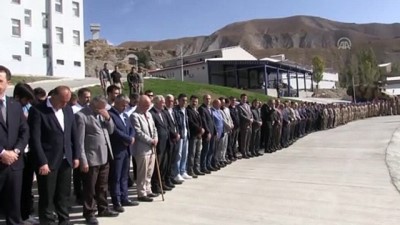 sehit asker - Şehit asker için tören - HAKKARİ  Videosu