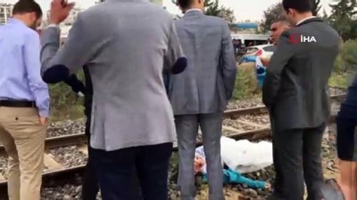 tren kazasi -  Amatör futbolcunun öldüğü hemzemin geçitte spor yapan kadın ray döşeme makinesinin çarpması sonucu hayatını kaybetti  Videosu