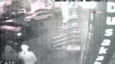 guvenlik kamerasi -  Kağıthane'de bir evden 15 adet çeyrek altın çalan şahıs yakalandı...Hırsızlık zanlısı kamerada  Videosu