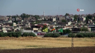  Kamışlı'daki terör örgütüne ait paçavralar değişti