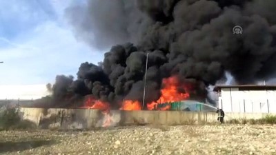 Antalya'da depo yangını