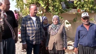 yasli kadin -  Bakan Pakdemirli devreye girdi, koyunları çalınan Ayşe teyzenin gözyaşları dindi Videosu