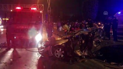 isci servisi - Zincirleme trafik kazası: 3 ölü, 7 yaralı - SAKARYA  Videosu