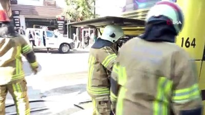 belediye otobusu -  Alev alan halk otobüsü şoförünün zamanında müdahalesi ile söndürüldü Videosu