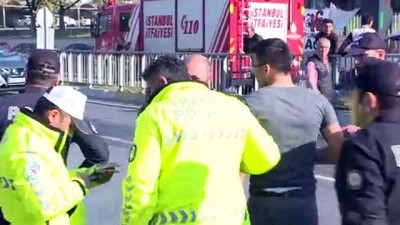 Bağcılar'da yolcu minibüsü ile hafif ticari araç çarpıştı: 5 yaralı - İSTANBUL 