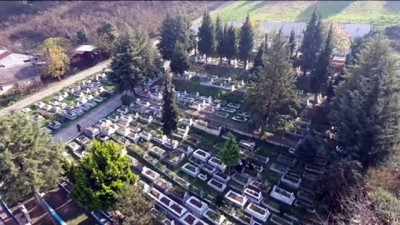 yangin yeri - Düzce'deki depremde hayatını kaybedenler mezarları başında anıldı Videosu