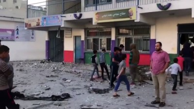  - Gazze'de İsrail saldırısı nedeniyle BM okulu ağır hasar gördü 