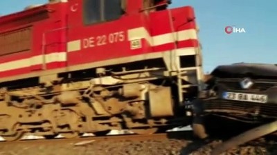 tren kazasi -  Elazığ'da tren kazası: 2'si ağır 3 yaralı  Videosu