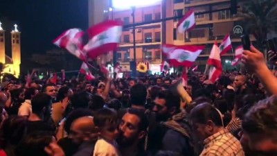 politika - Lübnan'daki gösterilere 'Diriliş Ertuğrul' müziği damga vurdu - BEYRUT  Videosu