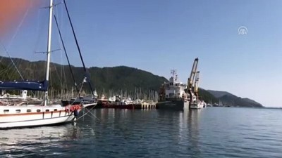 surat teknesi - Marmaris'teki lüks motoryatlar kargo gemisiyle İstanbul'a gönderildi - MUĞLA  Videosu