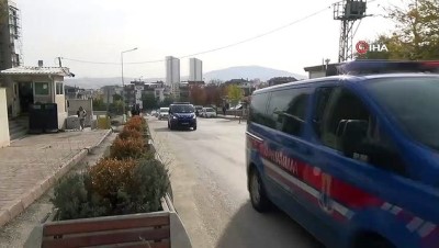  Elazığ’da villaları soyan 2 şüpheli suçüstü yakalandı