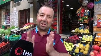  Golle birlikte gelen ilginç dans gösterisi 