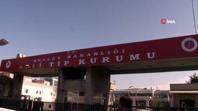  Bakırköy'de ölü bulunan 1'i çocuk 3 kişinin cesetleri Adli Tıp Kurumu'ndan alındı 