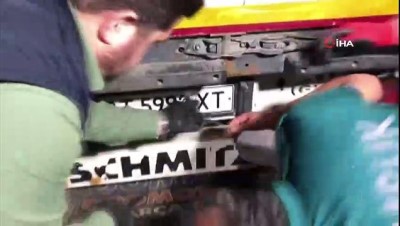 amed -  Mühürlü yabancı plakalı tırdan 75 bin paket kaçak sigara çıktı  Videosu
