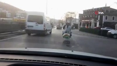  Trafikte tehlikeli yolculuk kamerada 