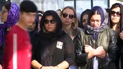 kirkoy - Bakırköy'de zehirlenen aile son yolculuğuna uğurlandı - İSTANBUL  Videosu