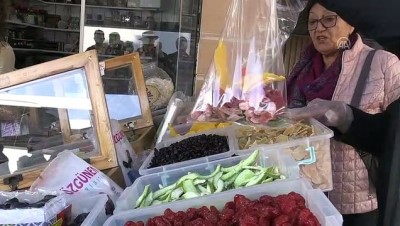 tropikal meyve - Rengarenk kurutmalıklar Kapadokya'daki turistleri cezbediyor - NEVŞEHİR  Videosu