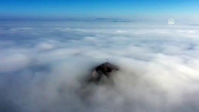 Karahisar Kalesi'nde sis manzarası etkiledi - AFYONKARAHİSAR