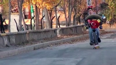 modifiye - Liseli Muhammed Emin'in 'sıra dışı' bisikleti ilgi çekiyor - ANKARA Videosu