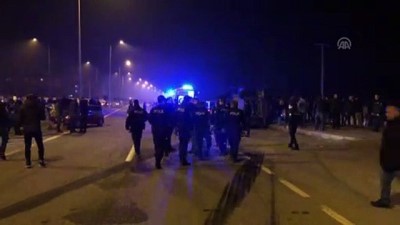 Zırhlı polis aracı ile otomobil çarpıştı: 4 yaralı - IĞDIR