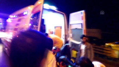 trafik yogunlugu - Fatih'te trafik kazası: 3 yaralı - İSTANBUL  Videosu