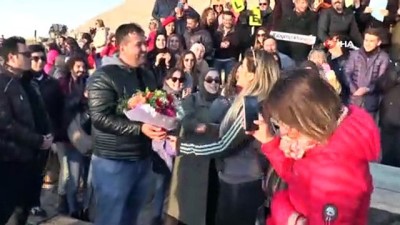 romantik evlilik -  Büyükelçi Berger, Nemrut Dağı’nda romantik evlilik teklifine tanık oldu Videosu