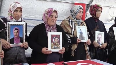 Evlat nöbetindeki Diyarbakır annelerine destek ziyaretleri sürüyor