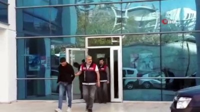 yardim kutusu - Önce dua edip, sonra kapıyı kırıp camiyi soymuşlardı...Hırsızlar yakalandı Videosu