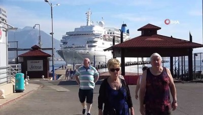  İngiliz turistler denizden geldi