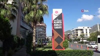  Piyasaya gerçeği aratmayan sahte dolar süren şüpheli yakalandı 
