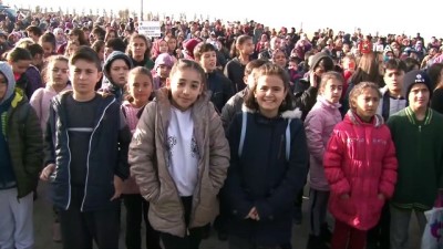 kutlay -  Öğretmenler dikecek, öğrenciler yiyecek  Videosu