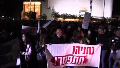 yolsuzluk - Tel Aviv'deki gösteride Netanyahu'nun istifası istendi - TEL AVİV Videosu
