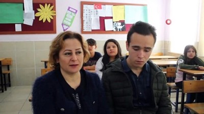 ogretmenler gunu -  22 yıllık öğretmen Nuran Uçar'ın öğretmenler gününü otizmli oğlu kutladı  Videosu