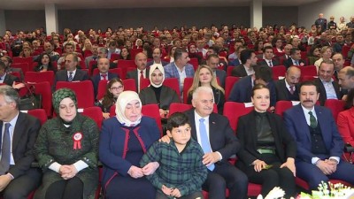 aday ogretmen - Binali Yıldırım: 'Türkiye'de eğitim adına önemli alt yapı çalışmaları yapıldı' - İZMİR Videosu