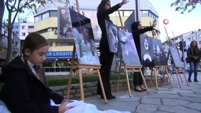 siddete hayir -  Efe kıyafeti ile Muğla sokaklarında ‘Kadına Şiddete hayır’ fermanı Videosu