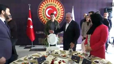 egitim ordusu - TBMM Başkanı Şentop, öğretmenlerle birlikte Atatürk Köşkü'nü gezdi (1) - İSTANBUL Videosu