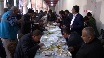 riva -  Şanlıurfa’da kış aylarının vazgeçilmez kahvaltısı 'Tirit'  Videosu