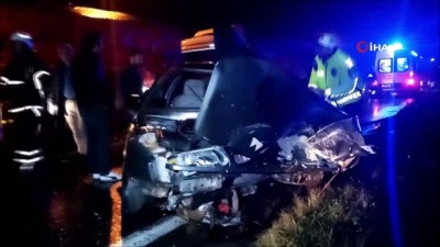 serit ihlali -  Alkollü sürücünün kullandığı otomobil tırla çarpıştı: 1 ölü, 1 yaralı  Videosu