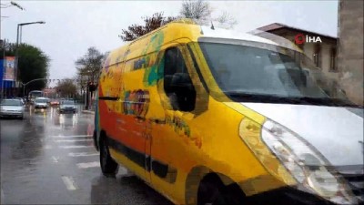  Beklenen yağmur Edirne'de başladı 