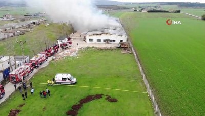  Çatalça’da cam baskı fabrikasında yangın 
