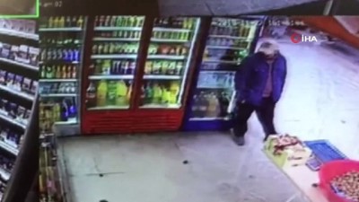  Terazi hırsızı kameraya yansıdı