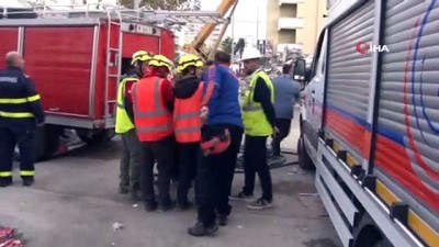  - Arnavutluk’ta ölü sayısı 30’u aştı
- Yaşanan artçı deprem anı kameralar tarafından kaydedildi 