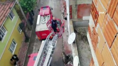  İnegöl'de odunluk yangını 